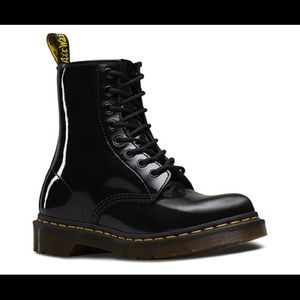 Dr Martens modern classics 1460 patent 8-eye boots